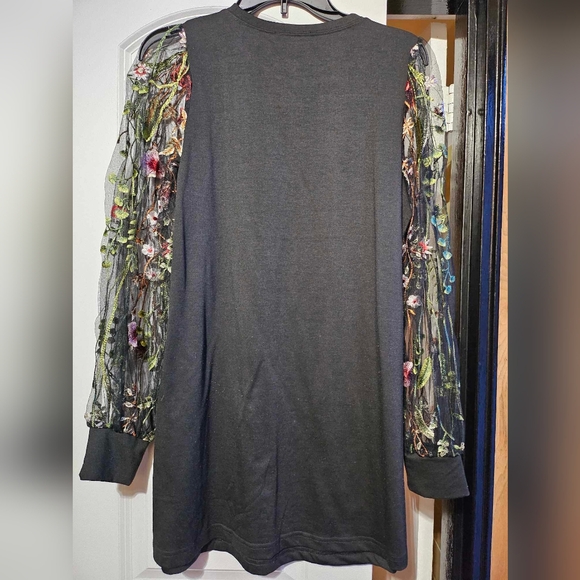 Lace Embroidered Mini Dress - Picture 5 of 5